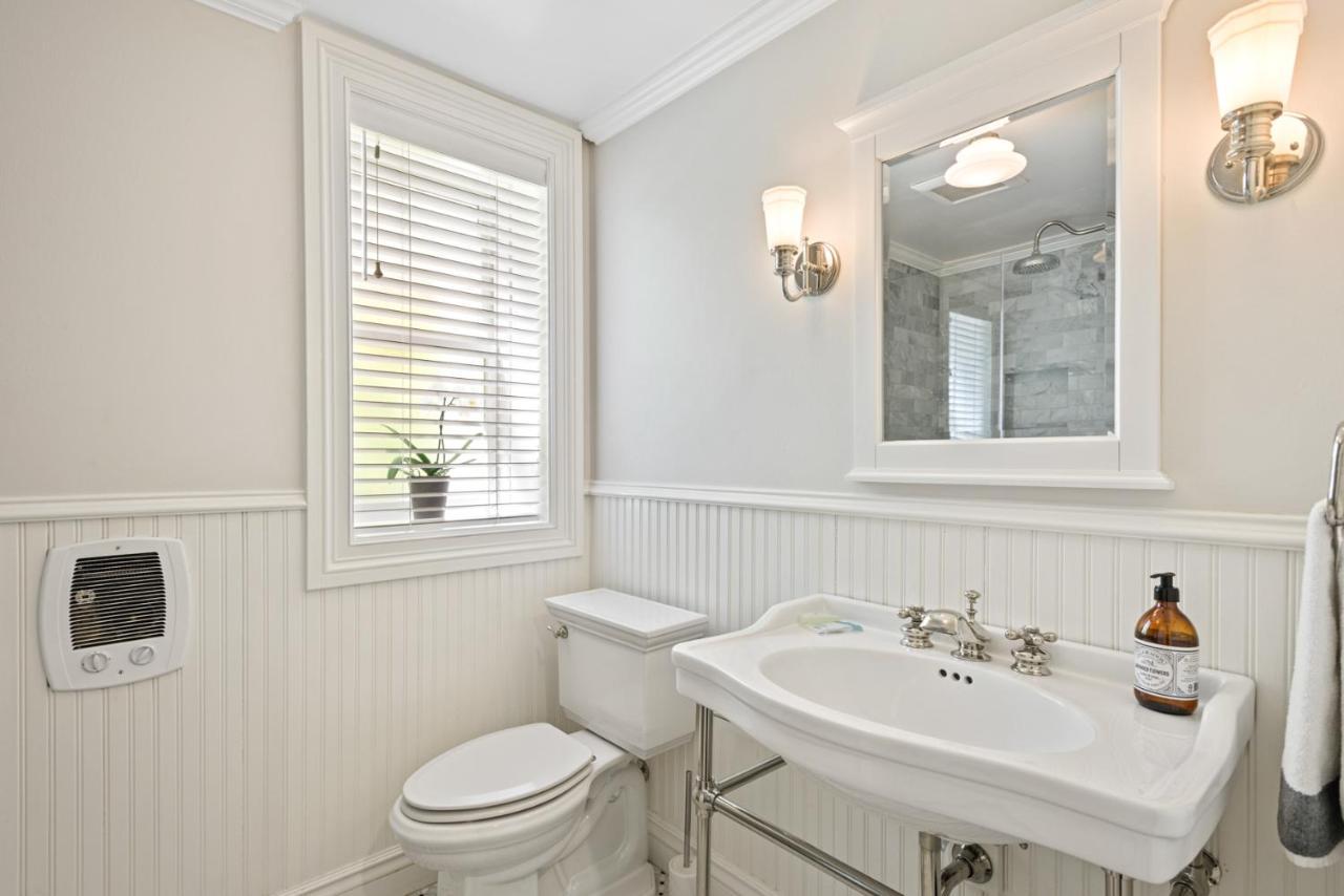 Garden Level Flat In 1885 Queen Anne Victorian Cottage In Alameda Luaran gambar